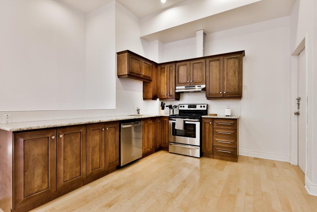 Le St-Lau Loft Leilighet Montréal Eksteriør bilde