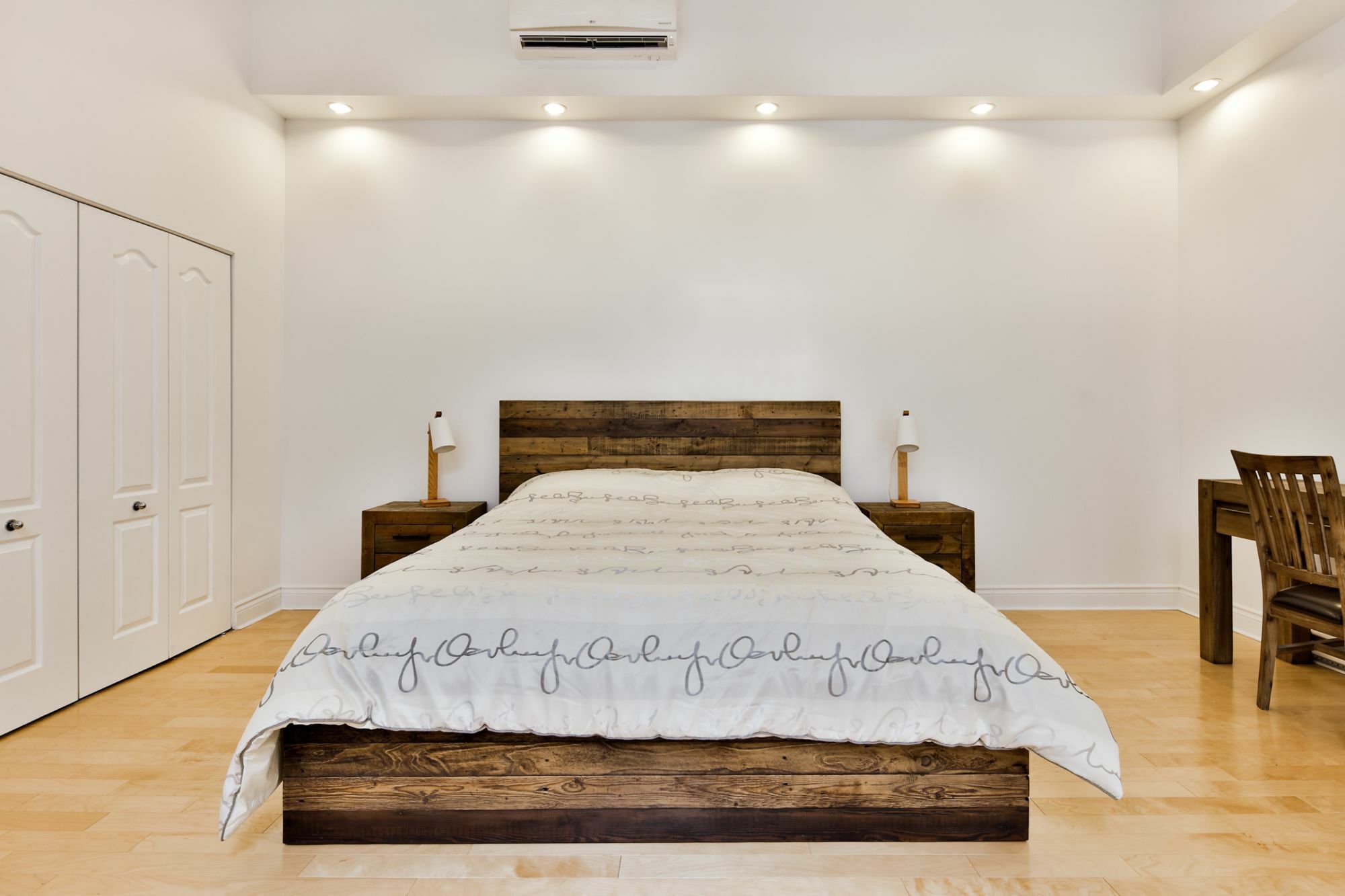 Le St-Lau Loft Leilighet Montréal Eksteriør bilde