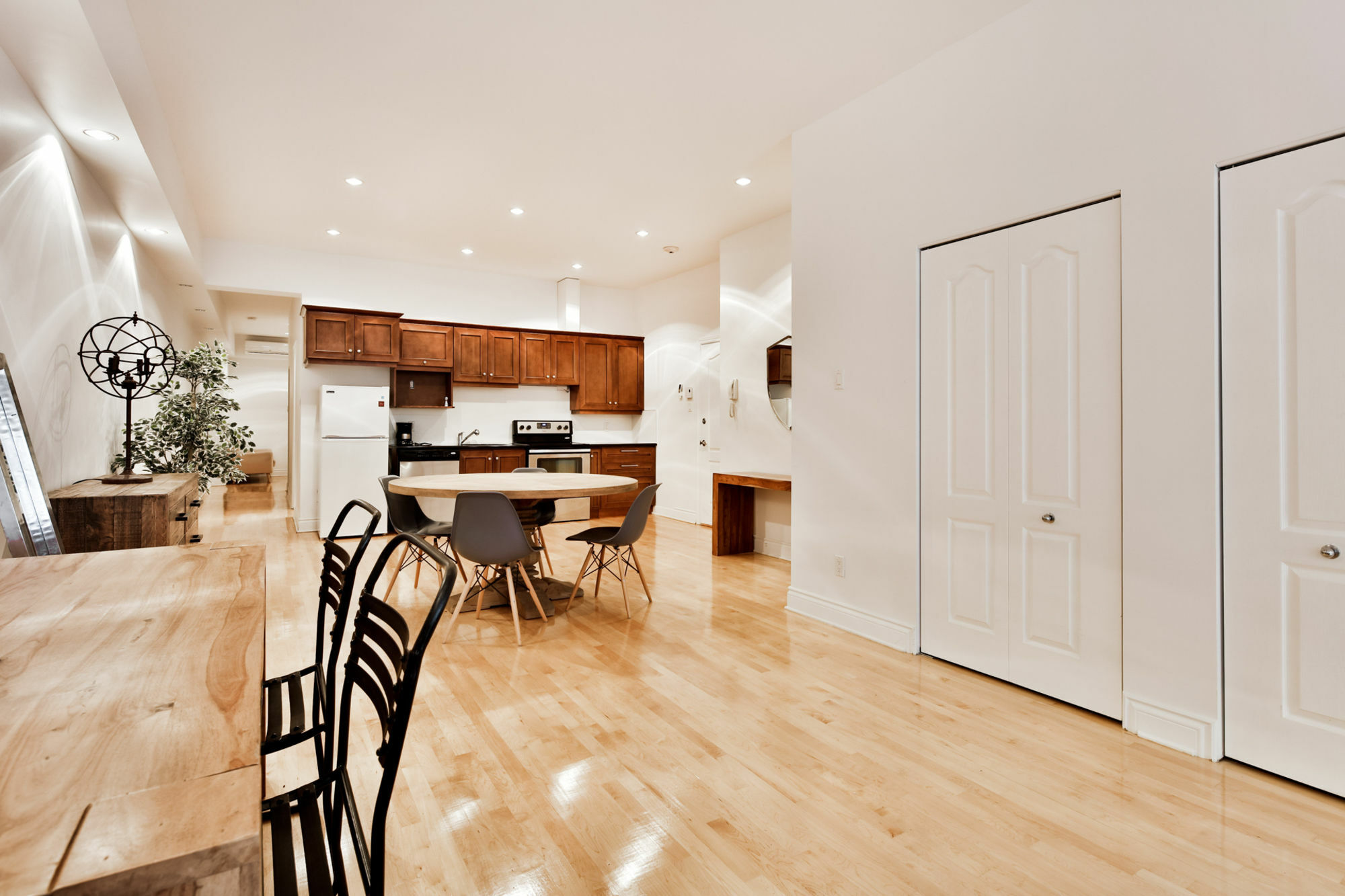 Le St-Lau Loft Leilighet Montréal Eksteriør bilde