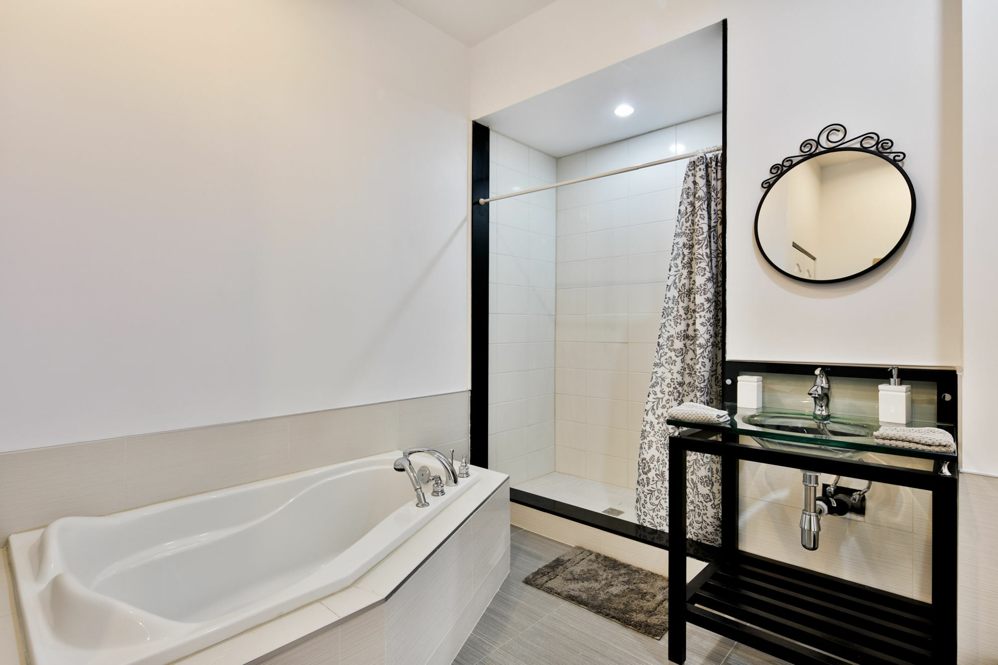Le St-Lau Loft Leilighet Montréal Eksteriør bilde